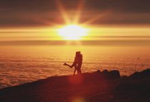 Photo of Встреча заката на вершине горы